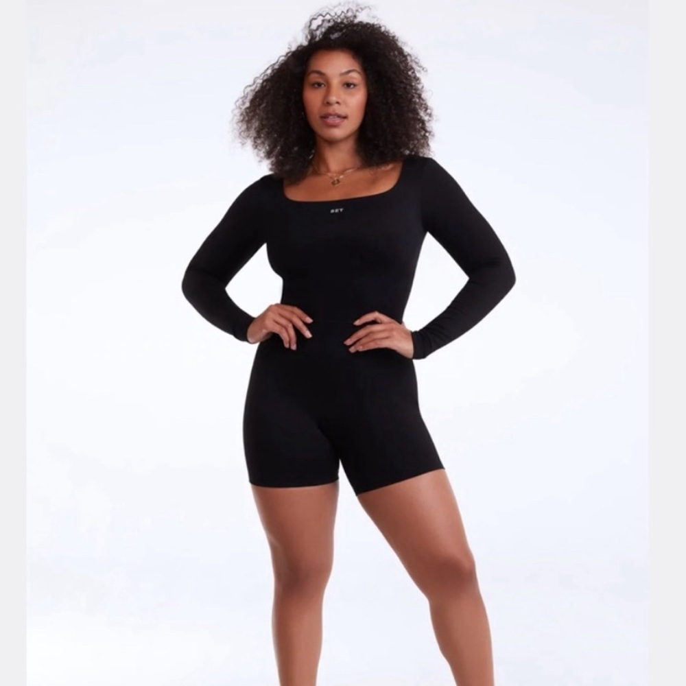 Black/Onyx Longsleeve Shortysuit Active Set